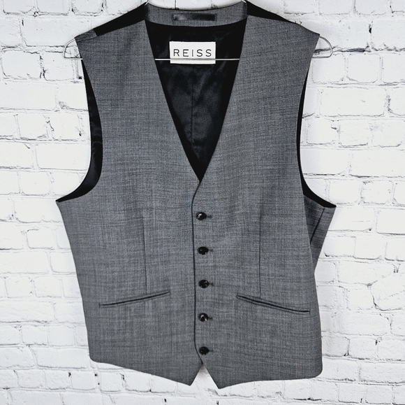 REISS | 3 piece grey/silver single button jacket suit set - Picture 3 of 16
